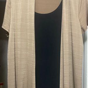 5 shirt bundles L and XL size barely warm